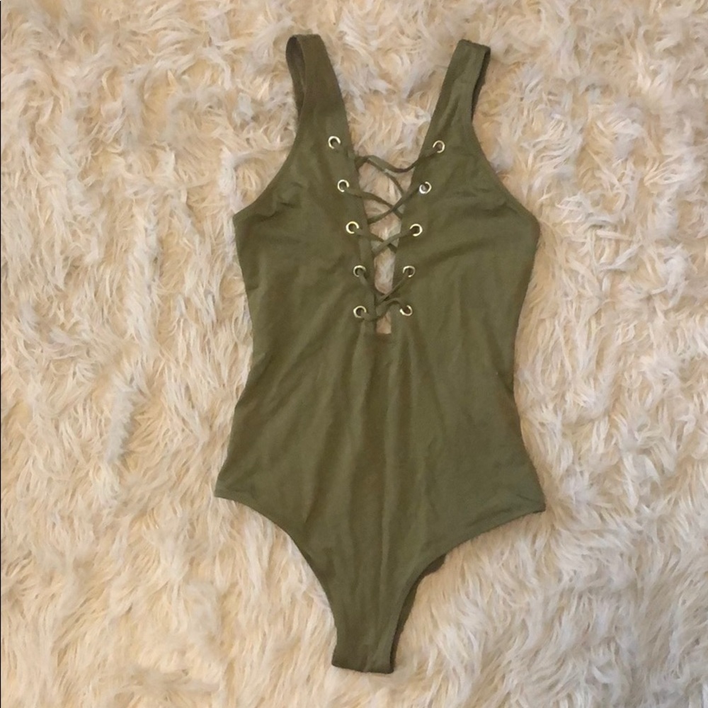 H&M V Neck, Lace Up One Piece